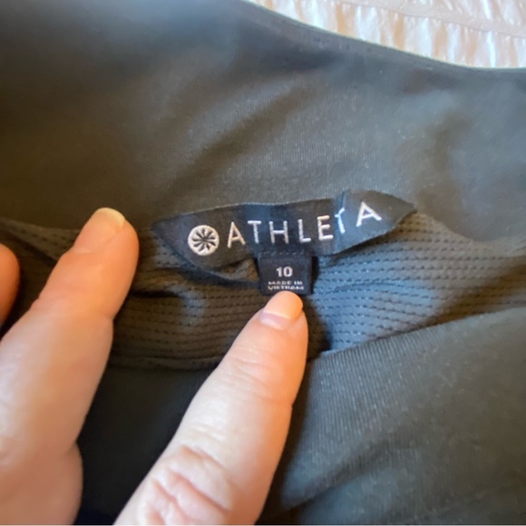 Athleta Women’s Soho Skort size 10 - Picture 5 of 6